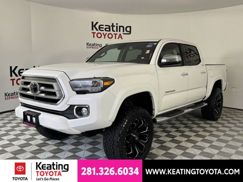 Used 2021 Toyota Tacoma Limited AWD/4WD image 9