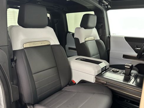 Used 2025 GMC Hummer EV 3X AWD/4WD image 19