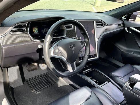 Used 2017 Tesla Model S 75 image 17