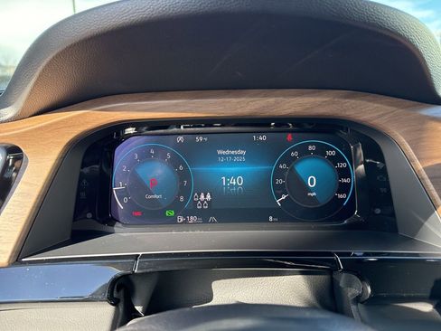 New 2026 Volkswagen Atlas SE image 15