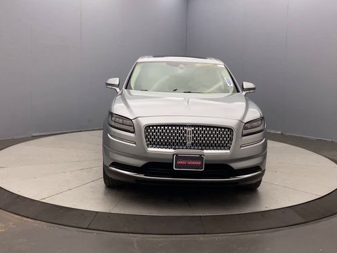 Used 2023 Lincoln Nautilus Reserve AWD/4WD image 8