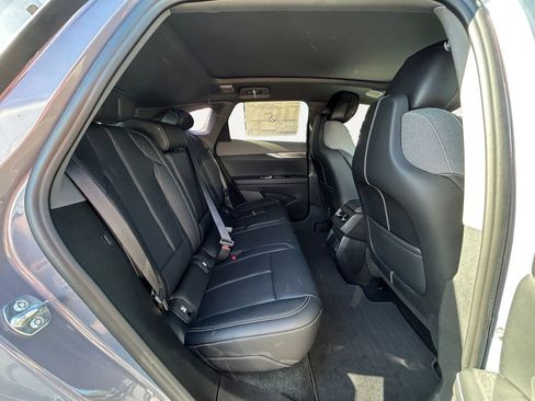 New 2025 Cadillac Optiq Luxury 1 image 11