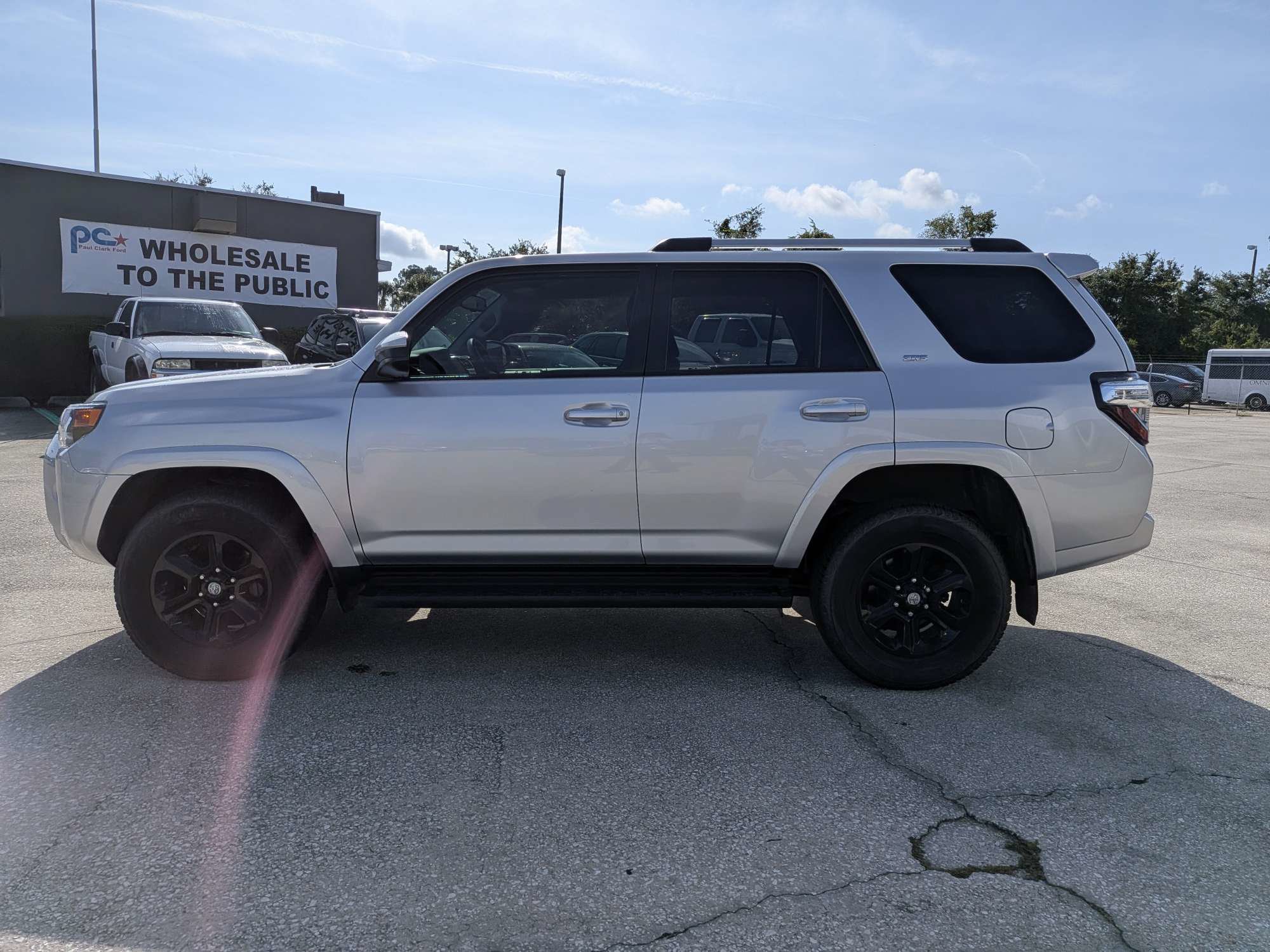 Used 2024 Toyota 4Runner SR5 AWD/4WD image 7
