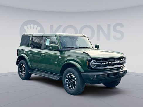 New 2025 Ford Bronco Outer Banks image 10