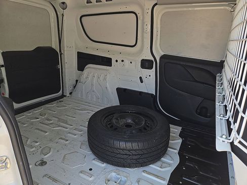 Used 2020 RAM ProMaster City Tradesman FWD image 9