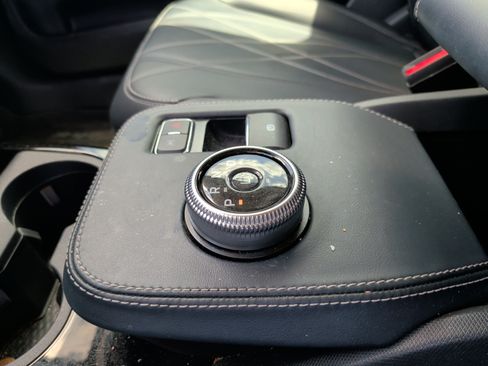 Used 2024 Ford Mustang Mach-E Select RWD image 25