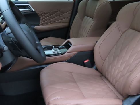 New 2025 Mitsubishi Outlander SEL image 10