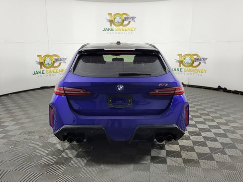 Used 2026 BMW M5 Touring image 6