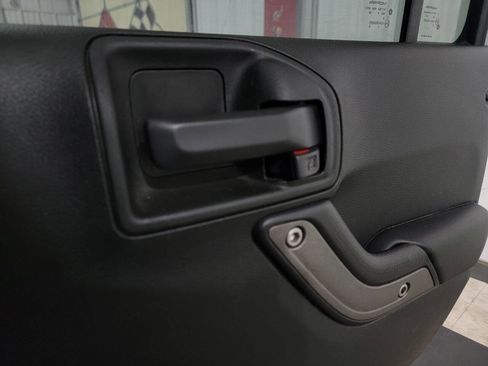 Used 2017 Jeep Wrangler Unlimited Sport w/ Quick Order Package 24S image 17