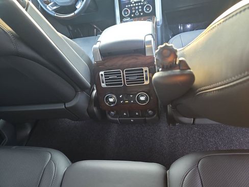 Used 2021 Land Rover Range Rover Westminster Edition AWD/4WD image 13