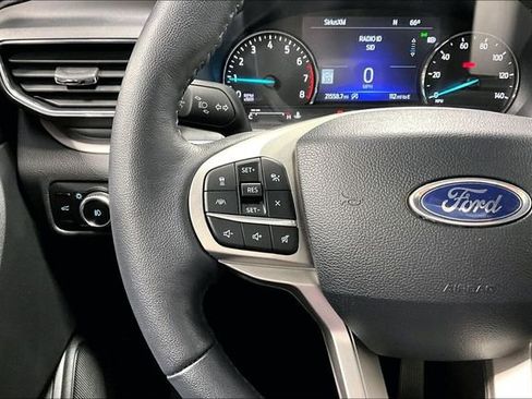 Used 2024 Ford Explorer XLT w/ Equipment Group 202A AWD/4WD image 13