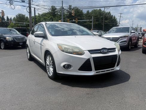 Used 2014 Ford Focus Titanium FWD image 1