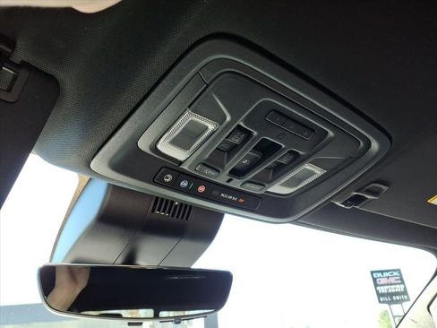 New 2026 GMC Sierra 1500 AT4 AWD/4WD image 21