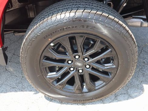 New 2025 Ford F150 Lariat w/ Equipment Group 501A Mid image 28