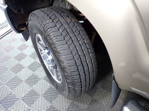 Used 2011 Ford F350 Lariat w/ Lariat Interior Pkg AWD/4WD image 43