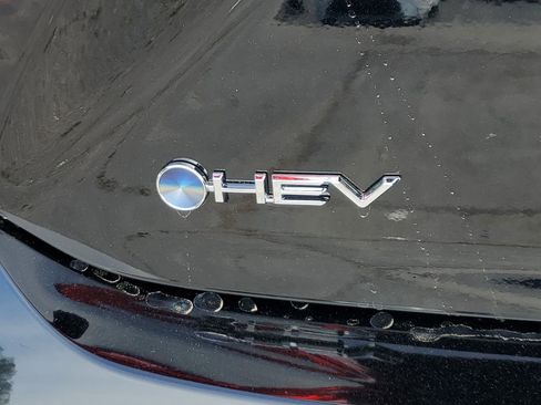 Used 2026 Toyota Camry LE image 8