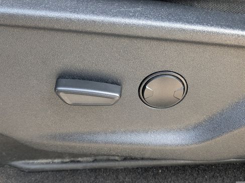 Used 2024 Ford F150 XLT w/ Mobile Office Package image 21