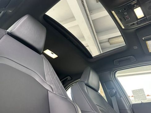 New 2026 Lexus UX 300h FWD image 15