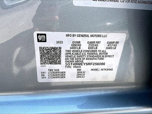 Used 2024 GMC Sierra 3500 Denali w/ Denali Reserve Package AWD/4WD image 17