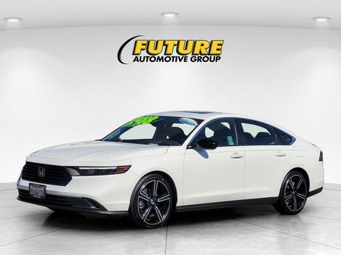 Certified 2025 Honda Accord Sport image 5