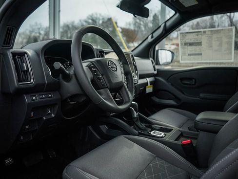 New 2026 Nissan Frontier SV AWD/4WD image 16