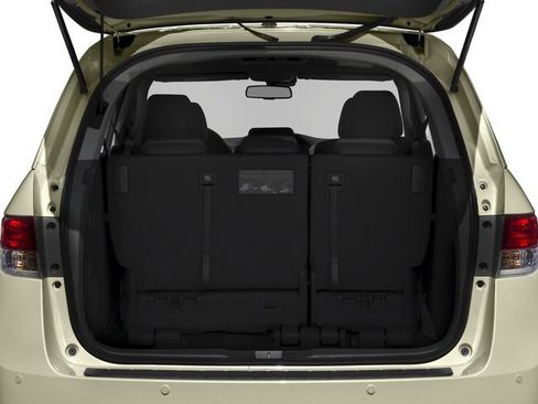 Used 2016 Honda Odyssey Touring image 11