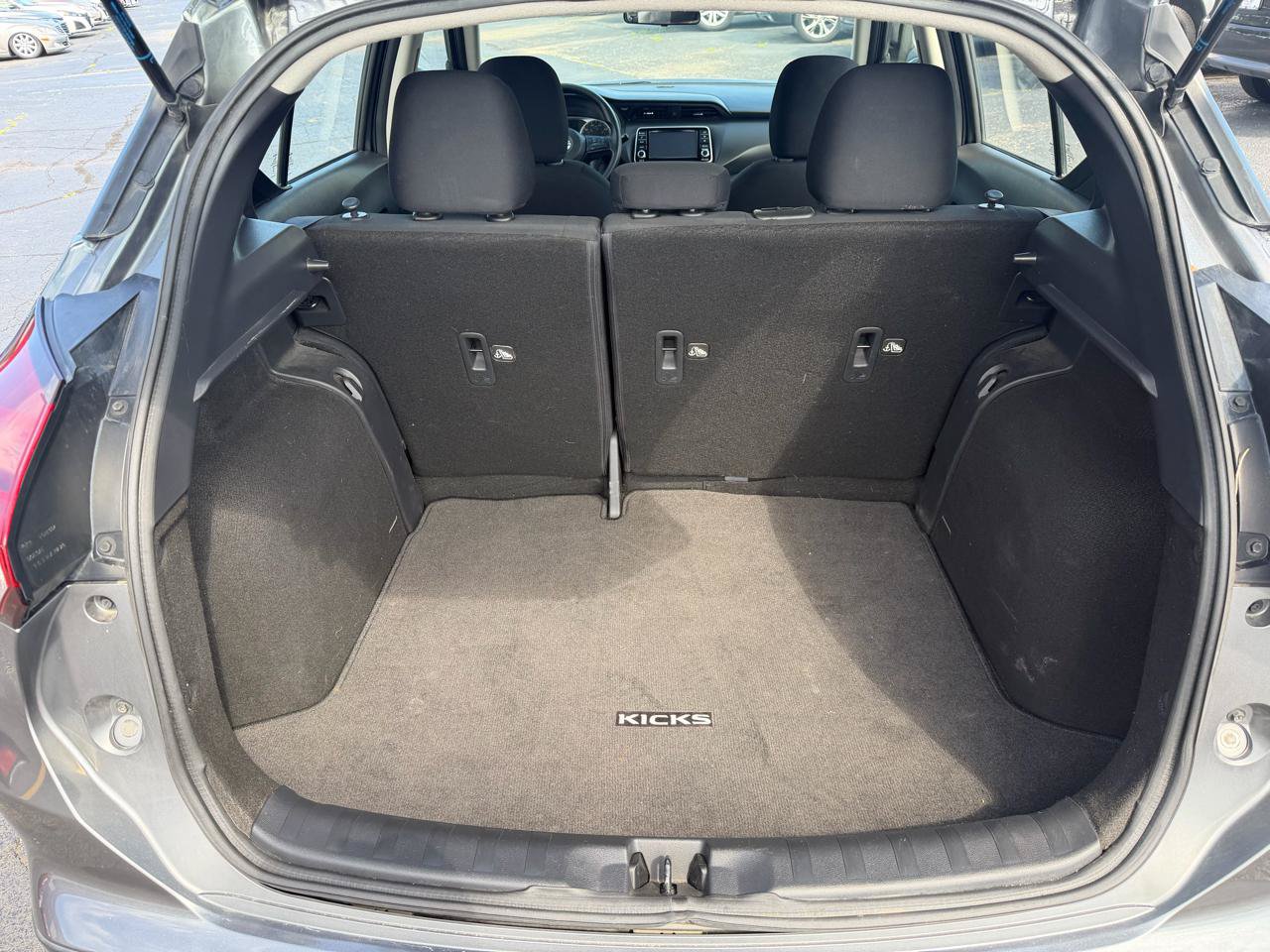 Used 2023 Nissan Kicks S FWD image 14