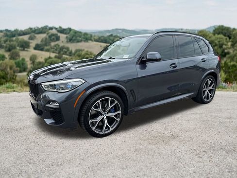 Used 2019 BMW X5 xDrive50i w/ M Sport Package AWD/4WD image 3