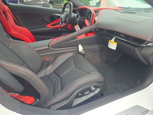 New 2027 Chevrolet Corvette Z06 w/ Z07 Performance Package RWD image 14