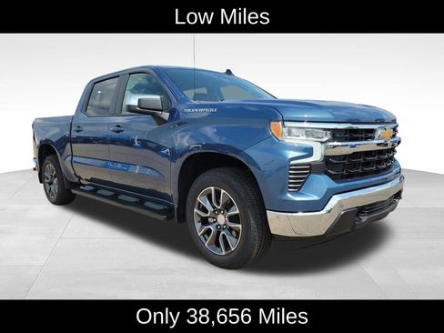 Certified 2024 Chevrolet Silverado 1500 LT AWD/4WD image 2