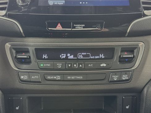 Certified 2022 Honda Passport TrailSport image 16