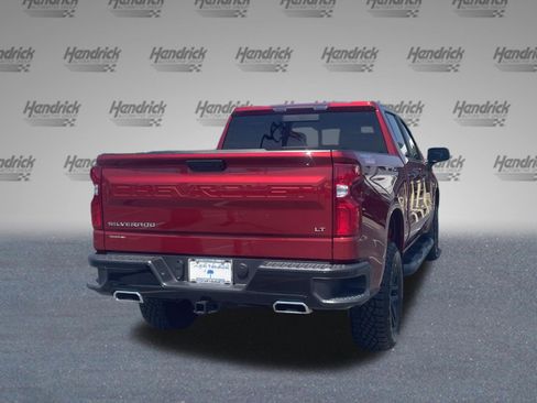 Used 2024 Chevrolet Silverado 1500 LT Trail Boss w/ Convenience Package II AWD/4WD image 10
