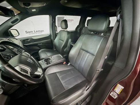Used 2020 Dodge Grand Caravan GT image 21