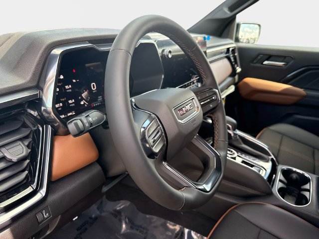 New 2026 GMC Canyon AT4 AWD/4WD image 20
