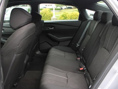 Used 2024 Honda Accord Sport image 12