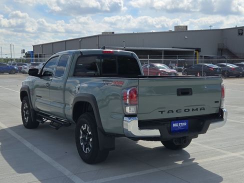 Used 2023 Toyota Tacoma TRD Off-Road AWD/4WD image 6