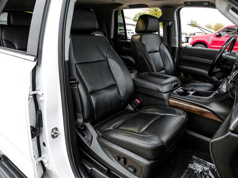 Used 2019 Chevrolet Tahoe LT image 33