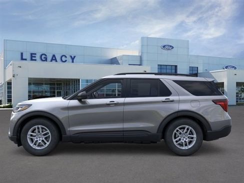 New 2026 Ford Explorer Active image 3