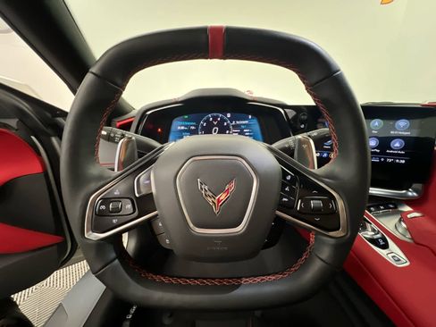 Used 2021 Chevrolet Corvette Stingray Preferred Cpe w/ Z51 Performance Package RWD image 5