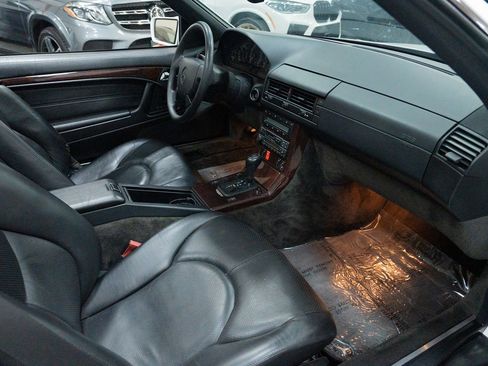 Used 1997 Mercedes-Benz SL 500 image 21