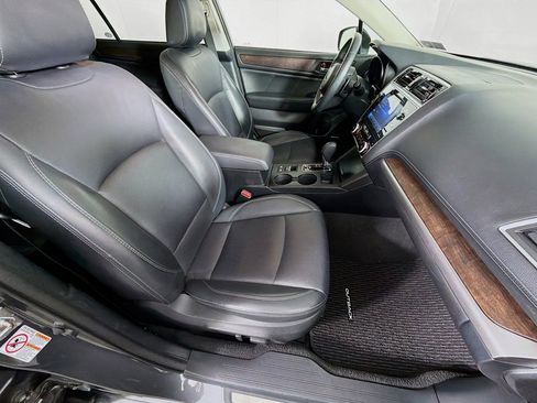 Used 2019 Subaru Outback 2.5i Limited image 30