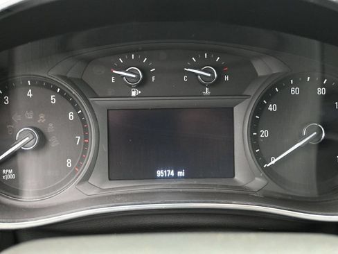 Used 2018 Buick Encore Preferred FWD image 10