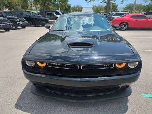 Used 2022 Dodge Challenger GT RWD image 4