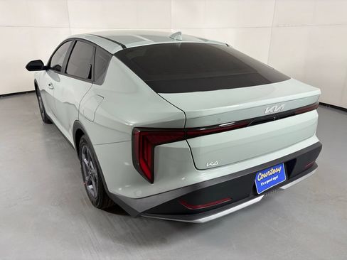 New 2026 Kia K4 FWD image 6