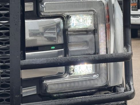 Used 2019 Ford F250 Platinum w/ Platinum Ultimate Package image 10