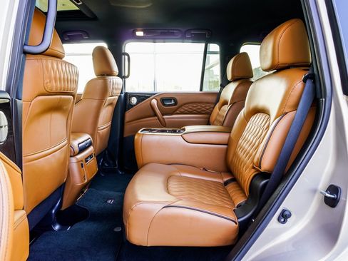 Certified 2024 INFINITI QX80 Sensory image 39