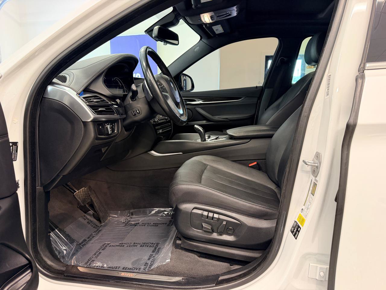 Used 2019 BMW X6 xDrive35i w/ Premium Package AWD/4WD image 17