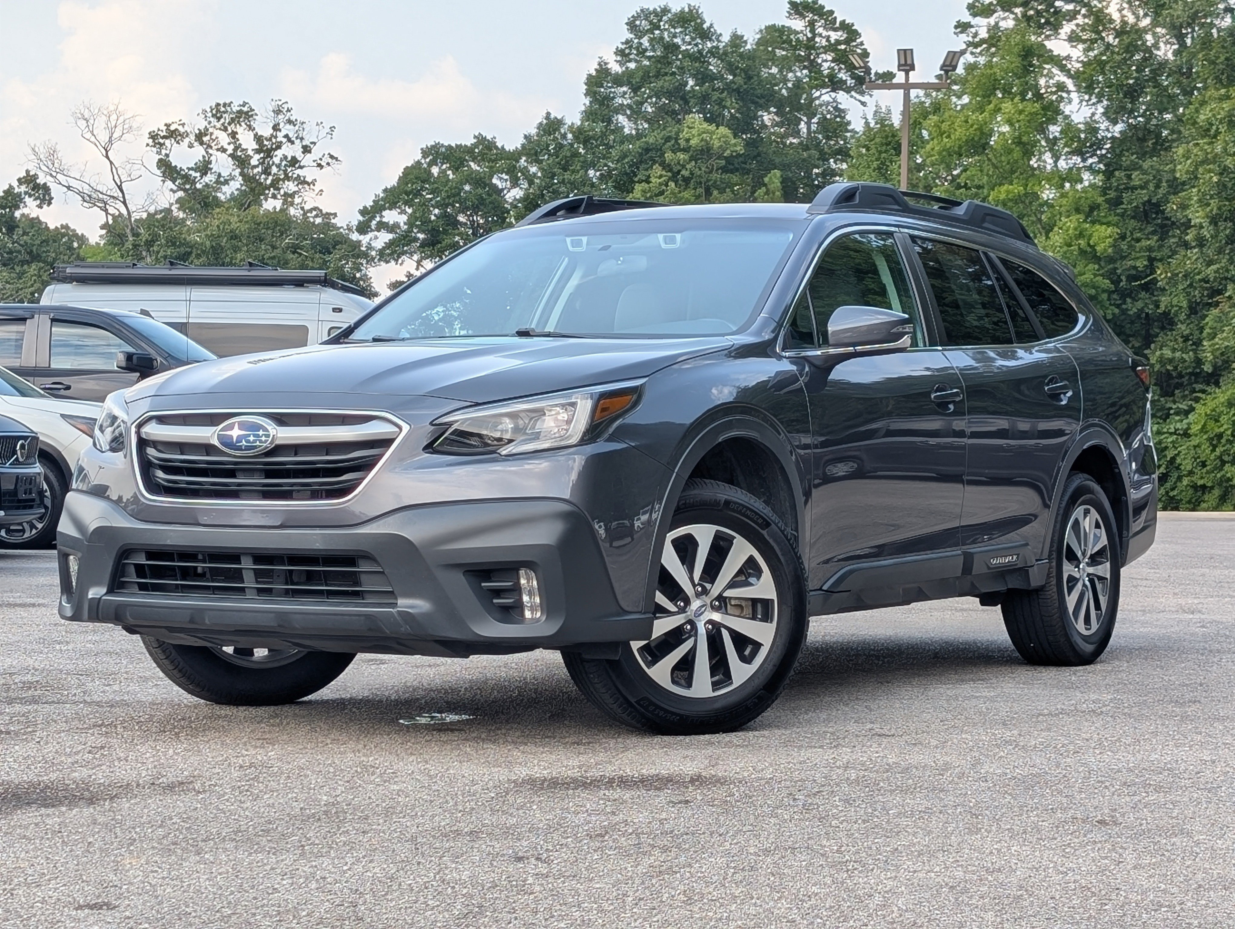 Used 2022 Subaru Outback Premium AWD/4WD image 4