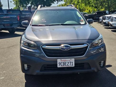 Used 2022 Subaru Outback Premium AWD/4WD image 2