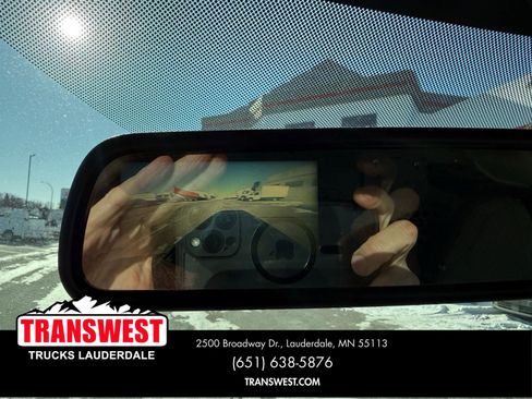 Used 2017 Chevrolet Express 3500 image 12